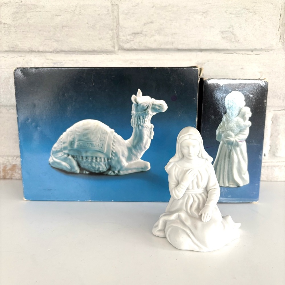 Vintage Avon Manger Nativity Camel Mary Shepherd Boy Figurines Lot of 3